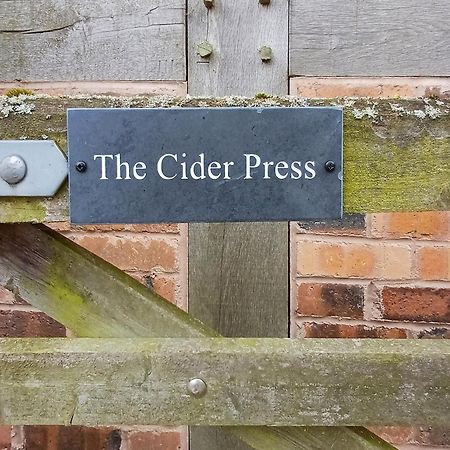 The Cider Press Villa Welland Екстериор снимка
